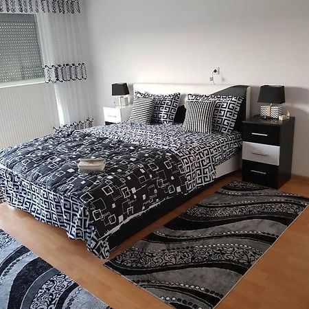 Ferienwohnung Sabina Bosanska Krupa Buitenkant foto